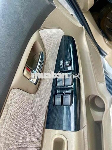 Toyota Fortuner 2013 2.5G 4x2 - 84000 km