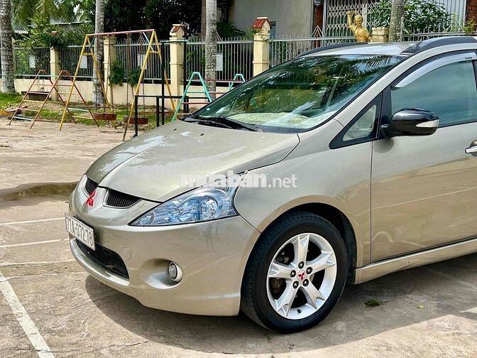 Mitsubishi Grandis 2008 2.4 AT - xe rất đẹp