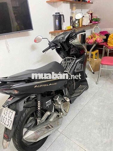 xe mới nguyên rin đi rất ít dư nên thanh lý