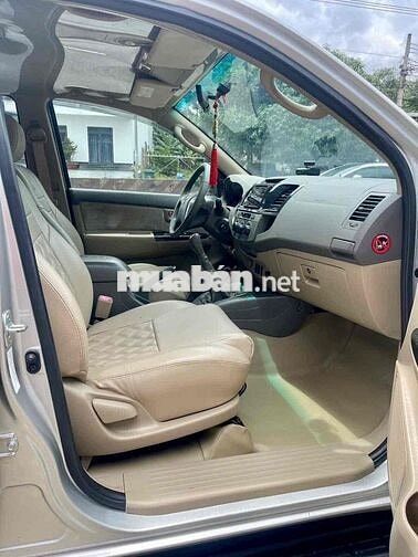 Toyota Fortuner 2013 2.5G 4x2 - 84000 km