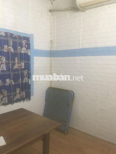 Cho thuê nhà cấp 4 diện tích 5x20, địa chỉ:93 thanh lương 18, hoà xuân