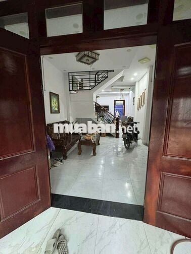 Cho thuê nhà Thạnh xuân 52 2 phòng ngủ 2wc