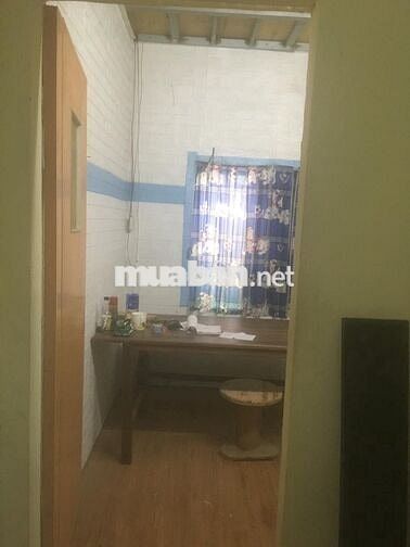Cho thuê nhà cấp 4 diện tích 5x20, địa chỉ:93 thanh lương 18, hoà xuân