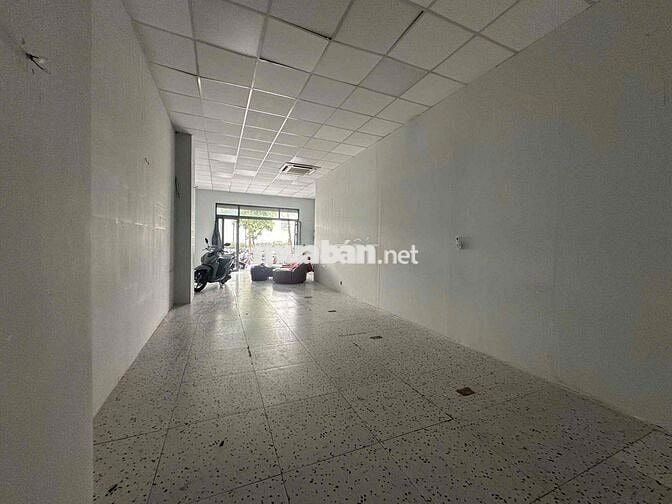 Cho thuê mặt bằng tầng trệt khu city land,p.10,gò vấp