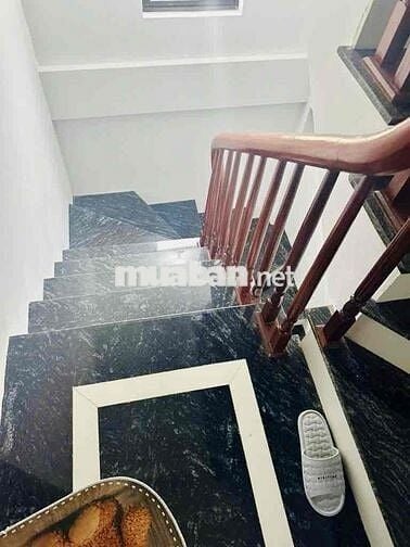 Thượng Cát - Nhà mới - ô tô vào tận cửa -