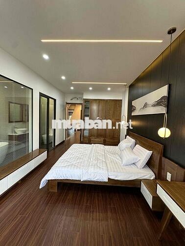 Cho thuê nhà 3 tầng đường (7.5m), Hoà Xuân, Cẩm Lệ, Đà Nẵng Hướng Đông