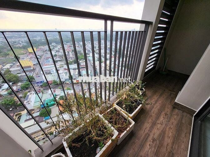 CHO THUÊ CĂN HỘ STUDIO CÓ SẴN 1 MÁY LẠNH, 4.5TR THÔI , GẦN AEON