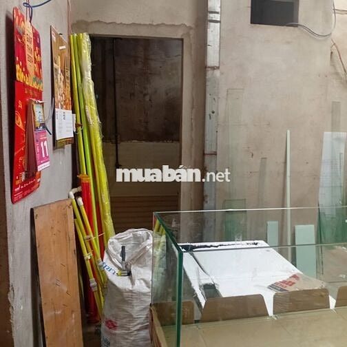 Cho thuê nhà cấp 4 diện tích 5x20, địa chỉ:93 thanh lương 18, hoà xuân