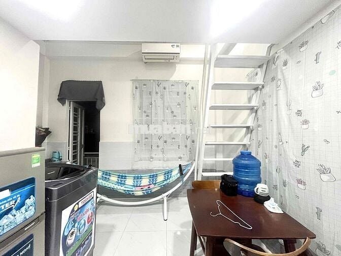 PHÒNG TRỌ BAN CÔNG RIÊNG GIÁ RẺ SẲN MÁY LẠNH- MỚI XÂY- FREE XE ĐẸP