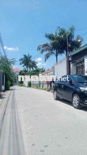 Đất Tân An ngay trường Trần Bình Trọng cách vài chục mét nhựa 6m. 5x35