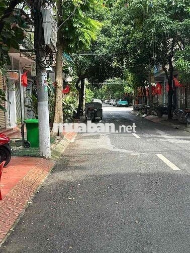 Đa sỹ 54m mt3,7m 5t vỉ hè ô tô tránh,ô chờ thang máy,an sinh,KD VP