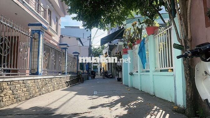 BÁN 2 NHÀ 4 TẦNG LIỀN KỀ ĐỘC LẬP Ở NGAY - VỊ TRÍ ĐẮC ĐỊA -  CẦU RỒNG