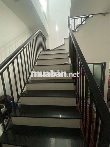 BÁN 2 NHÀ 4 TẦNG LIỀN KỀ ĐỘC LẬP Ở NGAY - VỊ TRÍ ĐẮC ĐỊA -  CẦU RỒNG