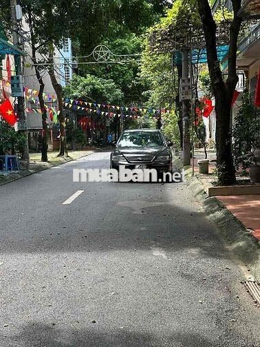 Đa sỹ 54m mt3,7m 5t vỉ hè ô tô tránh,ô chờ thang máy,an sinh,KD VP