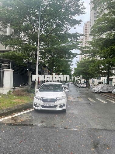 Lô Góc Mậu Lương 127m mt20m vỉa hè thênh thang,vừa ở,vừa KD tuyệt vời
