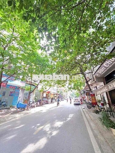 Mặt Phố Văn Quán64m mt4m,xe buýt chạy qua hàng ngày,vỉa hè KD đắc địa