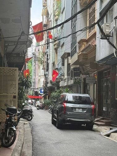 Ô TÔ VÀO TẬN SÂN, NHÌN RA HỒ TÂY 68m MT4.3m NHÀ 4 TẦNG 9 Ty 9