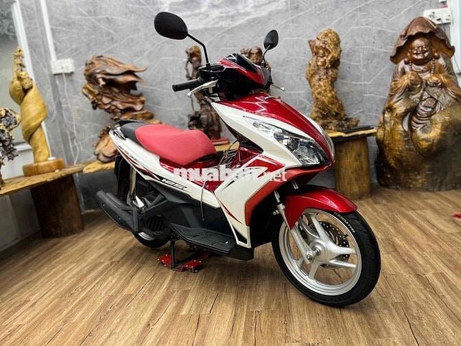 👉Airblade 125Fi chính chủ biển SG máy móc zin êm
