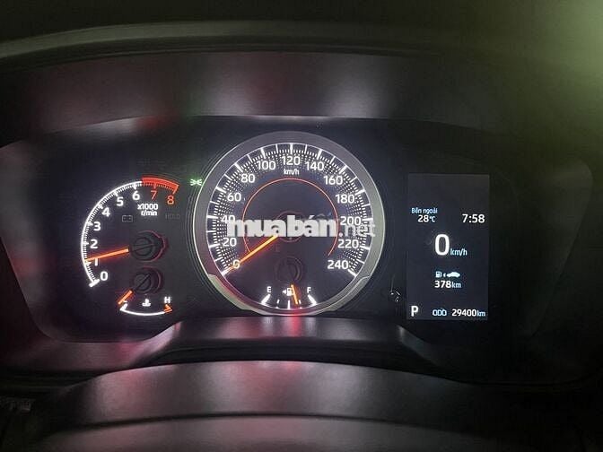 Toyota Corolla Cross 2022 1.8G - 29400 km