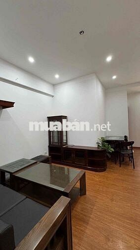 Cần bán gấp căn hộ tầng 10 chung cư VP5 Bán Đảo Linh Đàm 2PN