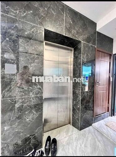Tôi cần bán nhà LK khu đô thị Linh Đàm 5tầng thang máy full nội thất.