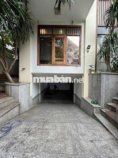 CHO THUÊ BIỆT THỰ VEN SÔNG- 12,5x18M TRỆT 2 LẦU SÂN THƯỢNG