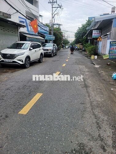 MB KHO XƯƠNG ĐƯỜNG XE TẢI GẦN SONG HÀNH CÁCH Quốc Lộ 1A. 500M