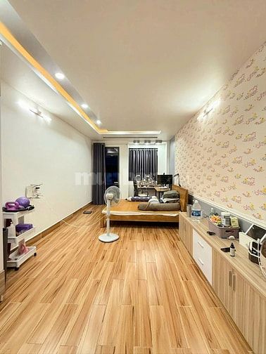 Độc Quyền! MT Cầm Bá Thước Q. Phú Nhuận Nhà 5.5 Tỷ/64m² - HXH - SHR