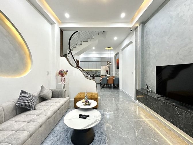 3 tỷ 680 Đinh Bộ Lĩnh, Bình Thạnh, 80m2 1 trệt 2 lầu, ra Bạch Đằng 5p