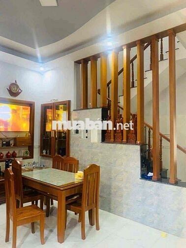 Bán nhà phường Quang Vinh có sân đậu ô tô giá ngộp