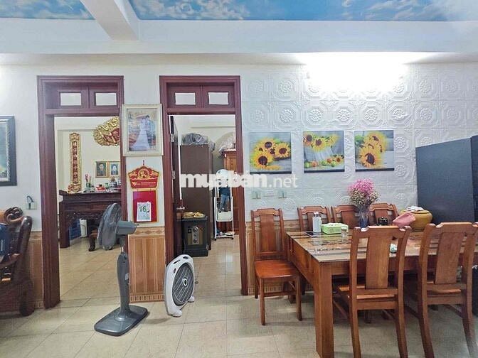 Hơn 4 tỷ có căn chung cư Vĩnh Quỳnh-70m ra phố-slot oto-sổ hồng 90m;3N Hơn 4 tỷ có căn chung cư Vĩnh Quỳnh-70m ra phố-slot oto-sổ hồng 90m;3N