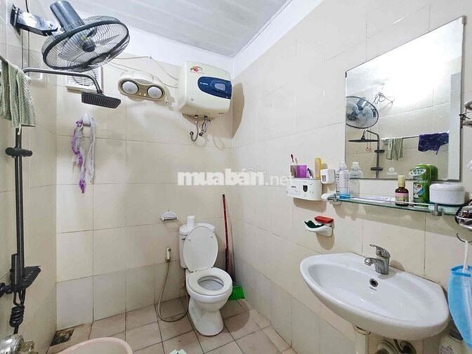 Hơn 4 tỷ có căn chung cư Vĩnh Quỳnh-70m ra phố-slot oto-sổ hồng 90m;3N