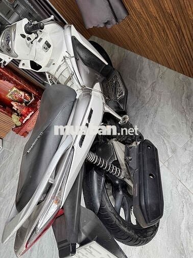 Xe Air Blade ( Phun xăng) Biển Số 83