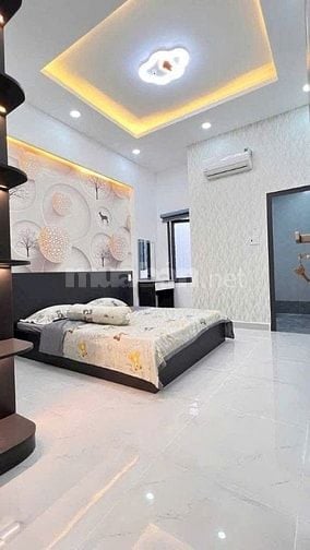 Nhà mặt tiền Hồ Văn Huê, PN, 54,6m2, 3PN, sổ riêng, cơ sở hạ tầng mới