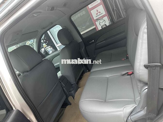 Ford Everest 2015 2.5L 4x2 MT - 110000 km