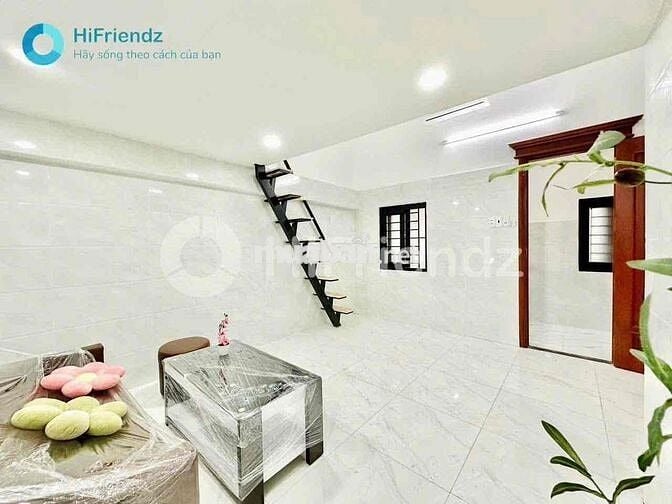TRỐNG SẴN DUPLEX SIÊU RỘNG_ĐỦ TIỆN NGHI_CÓ THANG MÁY_NGAY MẶT TIỀN