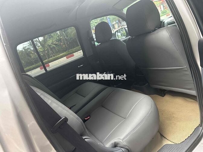 Ford Everest 2015 2.5L 4x2 MT - 110000 km