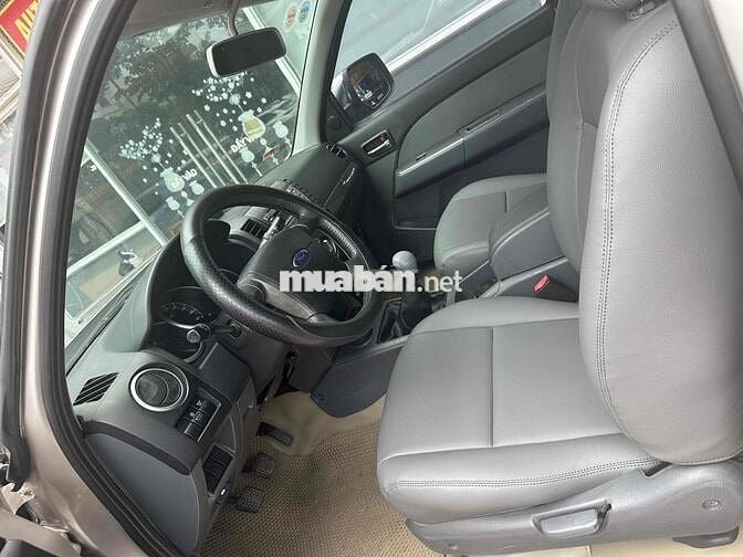 Ford Everest 2015 2.5L 4x2 MT - 110000 km