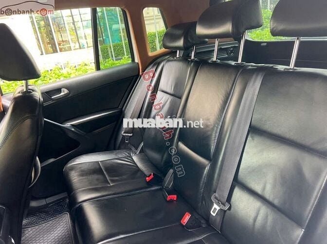 Volkswagen Tiguan 2.0 AT 2012 - 295 Triệu