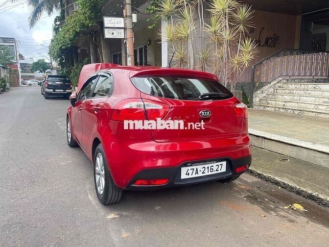 Kia Rio 2014 1.4 AT Hatchback - 160 km