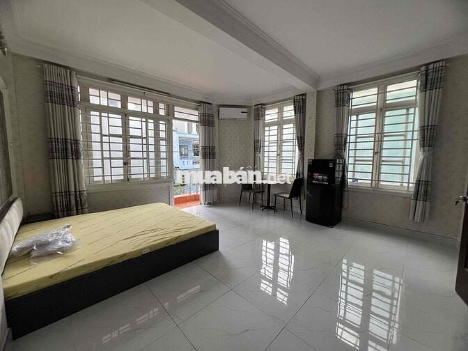 Cho thuê studio căn hộ bancong gần Lotte Quận 7