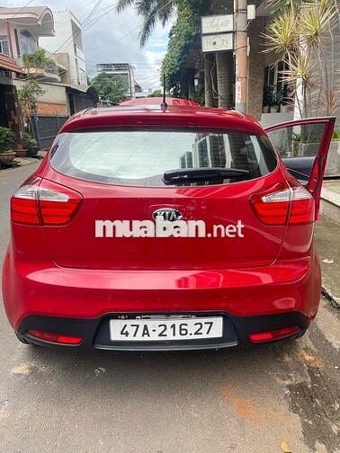 Kia Rio 2014 1.4 AT Hatchback - 160 km
