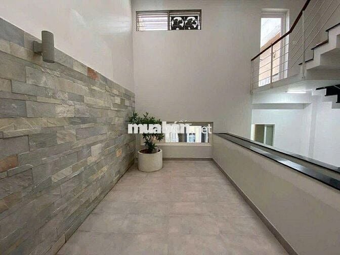 CHO THUÊ NHÀ ĐẸP KĐT PHÚ MỸ HƯNG - TÂN PHONG QUẬN 7 6X18,5 5 TẦNG 50TR