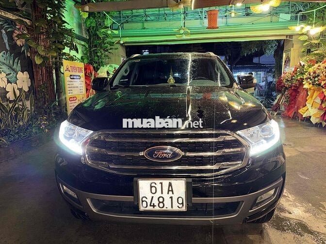 Ford Everest 2019 Trend 2.0L  AT 4x2 - 90000 km