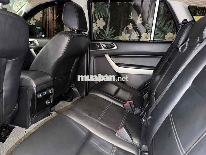 Ford Everest 2019 Trend 2.0L  AT 4x2 - 90000 km