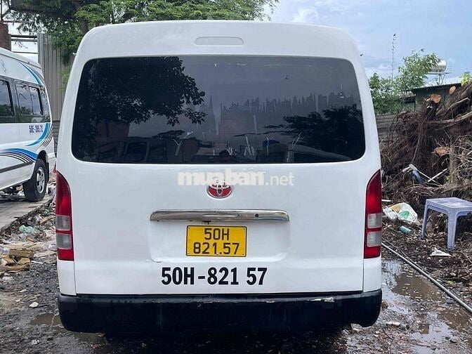 Toyota Hiace 2006 - 123 km