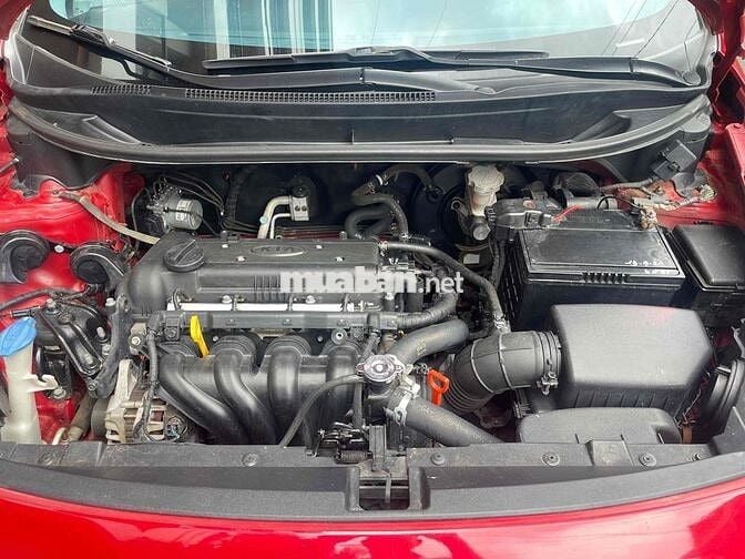 Kia Rio 2014 1.4 AT Hatchback - 160 km
