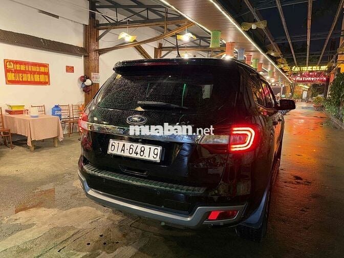 Ford Everest 2019 Trend 2.0L  AT 4x2 - 90000 km