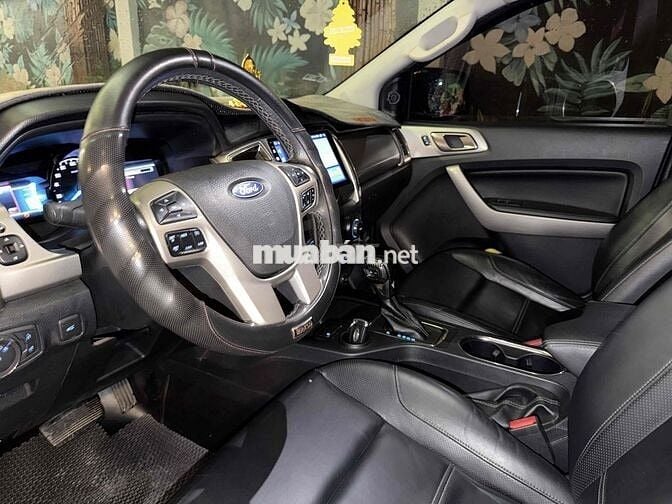 Ford Everest 2019 Trend 2.0L  AT 4x2 - 90000 km