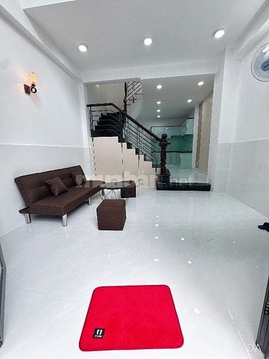 BÁN NHÀ ĐẸP VÀO Ở NGAY . HẺM THÔNG ĐƯỜNG TRẦN VĂN ƠN 